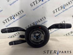 Gebruikte Licht + Raw Schakelaar Mercedes CLS Shooting Brake (X218) 350 CDI BlueEfficiency 3.0 V6 24V Prijs € 199,50 Margeregeling aangeboden door Sterparts Mercedes specialist