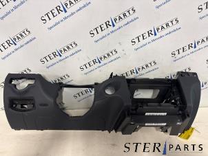 Gebruikte Dashboard deel Mercedes CLS Shooting Brake (X218) 350 CDI BlueEfficiency 3.0 V6 24V Prijs € 149,50 Margeregeling aangeboden door Sterparts Mercedes specialist