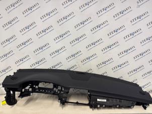 Gebruikte Dashboard Mercedes CLS Shooting Brake (X218) 350 CDI BlueEfficiency 3.0 V6 24V Prijs € 274,50 Margeregeling aangeboden door Sterparts Mercedes specialist