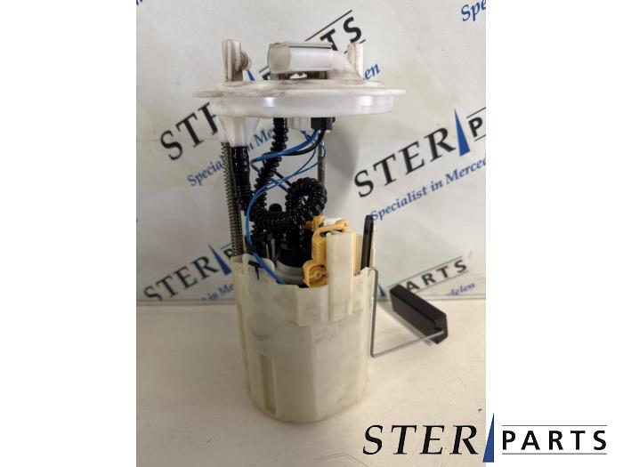 Gebruikte Tank element Pomp Mercedes Vito (639.6) 2.2 111 CDI 16V Prijs € 42,29 Inclusief btw aangeboden door Sterparts Mercedes specialist