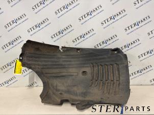 Gebruikte Slijkweerder Mercedes E Estate (S212) E-220 CDI 16V BlueEfficiency Prijs € 30,00 Margeregeling aangeboden door Sterparts Mercedes specialist