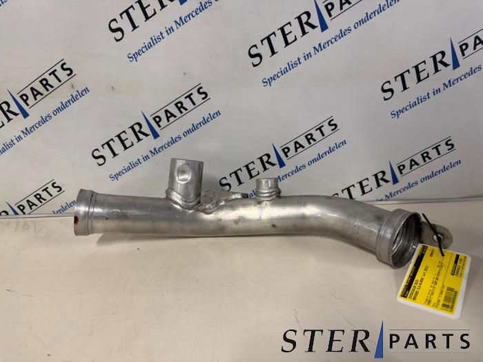Gebruikte Intercooler Buis Mercedes CLS Shooting Brake (X218) 350 CDI BlueEfficiency 3.0 V6 24V Prijs € 24,95 Margeregeling aangeboden door Sterparts Mercedes specialist