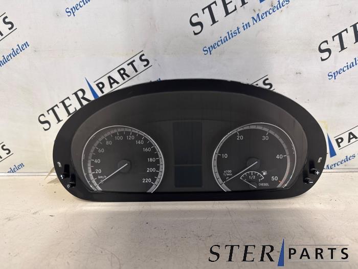 Gebruikte Kilometerteller KM Mercedes Vito (639.6) 2.2 111 CDI 16V Prijs € 108,30 Inclusief btw aangeboden door Sterparts Mercedes specialist