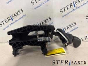 Gebruikte Pook Mercedes Vito (639.6) 2.2 111 CDI 16V Prijs € 301,90 Inclusief btw aangeboden door Sterparts Mercedes specialist