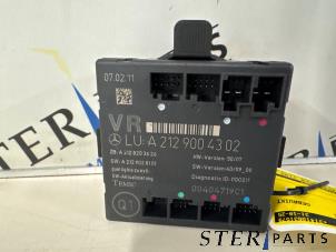 Gebruikte Centrale Deurvergrendelings Module Mercedes E Estate (S212) E-220 CDI 16V BlueEfficiency Prijs € 14,95 Margeregeling aangeboden door Sterparts Mercedes specialist