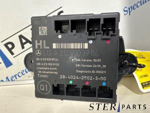 Gebruikte Centrale Deurvergrendelings Module Mercedes E Estate (S212) E-220 CDI 16V BlueEfficiency Prijs € 14,95 Margeregeling aangeboden door Sterparts Mercedes specialist