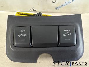 Gebruikte Schakelaar Mercedes SLK (R172) 2.1 250 CDI, 250d 16V Prijs € 14,95 Margeregeling aangeboden door Sterparts Mercedes specialist