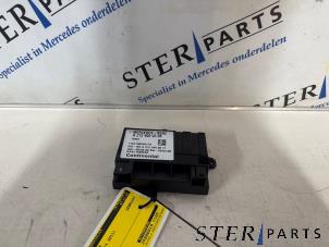 Gebruikte Brandstofpomp module Mercedes E Estate (S212) E-220 CDI 16V BlueEfficiency Prijs € 45,00 Margeregeling aangeboden door Sterparts Mercedes specialist