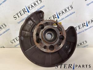 Gebruikte Asschenkel rechts-achter Mercedes SLK (R172) 2.1 250 CDI, 250d 16V Prijs € 149,95 Margeregeling aangeboden door Sterparts Mercedes specialist