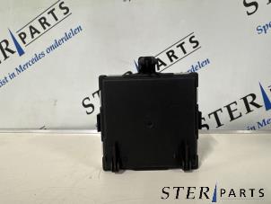 Gebruikte Deur module Mercedes E Estate (S213) E-200d 2.0 Turbo 16V Prijs € 19,95 Margeregeling aangeboden door Sterparts Mercedes specialist