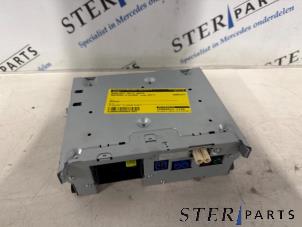 Gebruikte Regelunit Multi Media Mercedes E Estate (S213) E-200d 2.0 Turbo 16V Prijs € 274,50 Margeregeling aangeboden door Sterparts Mercedes specialist
