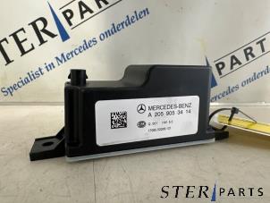 Gebruikte Spanningsregelaar Mercedes E Estate (S213) E-200d 2.0 Turbo 16V Prijs € 29,50 Margeregeling aangeboden door Sterparts Mercedes specialist