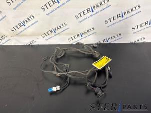 Gebruikte PDC kabelboom Mercedes C Estate (S205) C-350 e 2.0 16V Prijs € 59,50 Margeregeling aangeboden door Sterparts Mercedes specialist