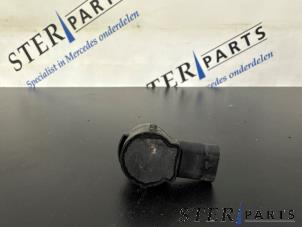 Gebruikte Parkeersensor Mercedes C Estate (S205) C-350 e 2.0 16V Prijs € 19,95 Margeregeling aangeboden door Sterparts Mercedes specialist