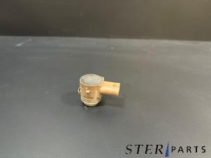 Gebruikte Parkeersensor Mercedes C Estate (S205) C-350 e 2.0 16V Prijs € 19,95 Margeregeling aangeboden door Sterparts Mercedes specialist