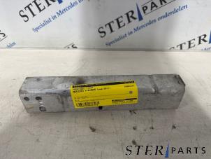 Gebruikte Frontdeel steun Mercedes E Estate (S213) E-200d 2.0 Turbo 16V Prijs € 19,50 Margeregeling aangeboden door Sterparts Mercedes specialist