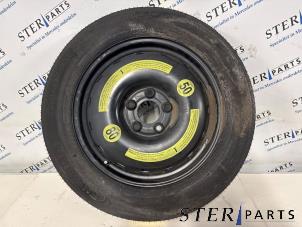 Gebruikte Reservewiel Mercedes B (W245) 2.0 B-200 16V Turbo Prijs € 95,00 Margeregeling aangeboden door Sterparts Mercedes specialist