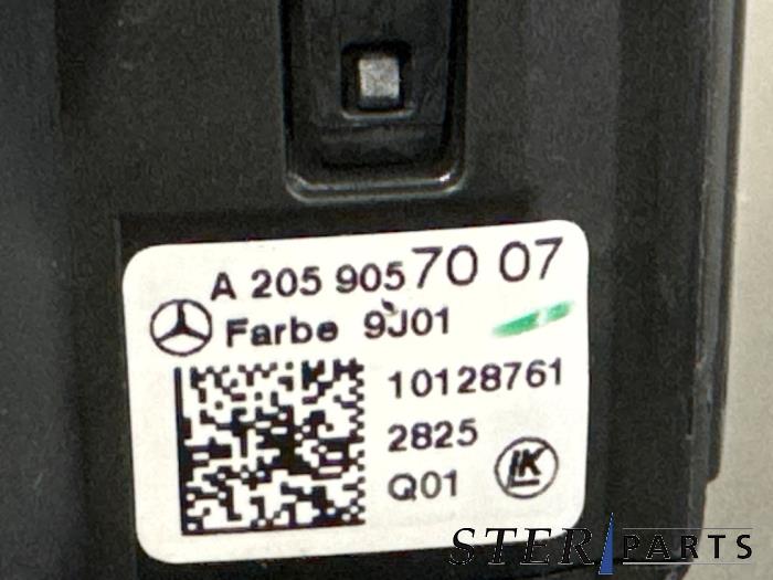 Licht Schakelaar van een Mercedes-Benz C Estate (S205) C-350 e 2.0 16V 2015
