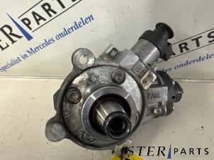 Gebruikte Brandstofpomp Mechanisch Mercedes V (447.8) 2.0 220 CDI, 220d 16V Prijs € 295,00 Margeregeling aangeboden door Sterparts Mercedes specialist