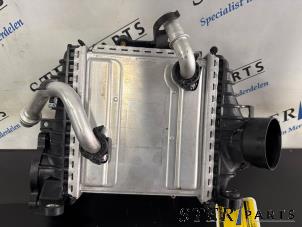 Gebruikte Intercooler Mercedes V (447.8) 2.0 220 CDI, 220d 16V Prijs € 64,95 Margeregeling aangeboden door Sterparts Mercedes specialist