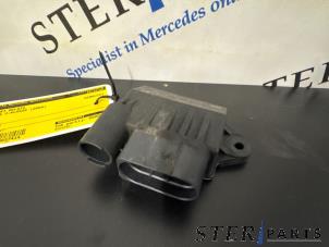Gebruikte Relais Voorgloei Mercedes C (W204) 3.0 C-320 CDI V6 24V 4-Matic Prijs € 44,95 Margeregeling aangeboden door Sterparts Mercedes specialist
