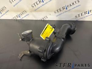 Gebruikte Intercooler Buis Mercedes S (W220) 3.2 S-320 CDI Lang Prijs € 39,95 Margeregeling aangeboden door Sterparts Mercedes specialist