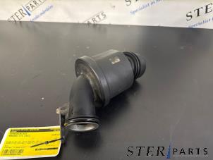 Gebruikte Intercooler Buis Mercedes Vito (639.6) 2.2 113 CDI 16V Euro 5 Prijs € 19,50 Margeregeling aangeboden door Sterparts Mercedes specialist