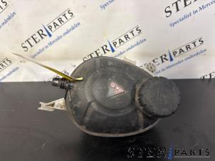 Gebruikte Expansievat Mercedes C Estate (S205) C-350 e 2.0 16V Prijs € 12,95 Margeregeling aangeboden door Sterparts Mercedes specialist