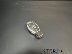 Gebruikte Sleutel Mercedes C Estate (S205) C-350 e 2.0 16V Prijs € 19,95 Margeregeling aangeboden door Sterparts Mercedes specialist