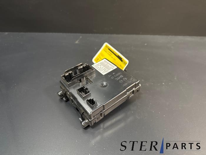 Gebruikte Module climatronic Mercedes C Estate (S205) C-350 e 2.0 16V Prijs € 44,95 Margeregeling aangeboden door Sterparts Mercedes specialist