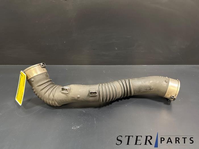 Gebruikte Turboslang Mercedes B (W247) 2.0 B-200d Prijs € 49,50 Margeregeling aangeboden door Sterparts Mercedes specialist