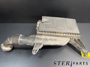 Gebruikte Luchtfilterhuis Mercedes Vito (639.6) 2.2 109 CDI 16V Prijs € 35,70 Inclusief btw aangeboden door Sterparts Mercedes specialist