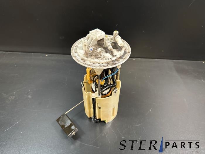 Gebruikte Tank element Pomp Mercedes Vito (639.6) 2.2 109 CDI 16V Prijs € 34,95 Margeregeling aangeboden door Sterparts Mercedes specialist