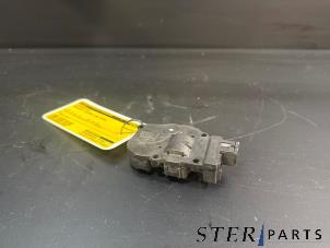 Gebruikte Stappenmotor Mercedes C Estate (S205) C-350 e 2.0 16V Prijs € 24,95 Margeregeling aangeboden door Sterparts Mercedes specialist