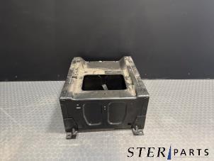 Gebruikte Stoelframe Mercedes Vito (639.6) 2.2 109 CDI 16V Prijs € 71,39 Inclusief btw aangeboden door Sterparts Mercedes specialist