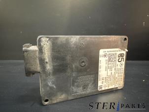 Gebruikte Radar sensor Mercedes S (222.0/222.1) 3.0 S-400 24V 4-Matic Prijs € 249,50 Margeregeling aangeboden door Sterparts Mercedes specialist