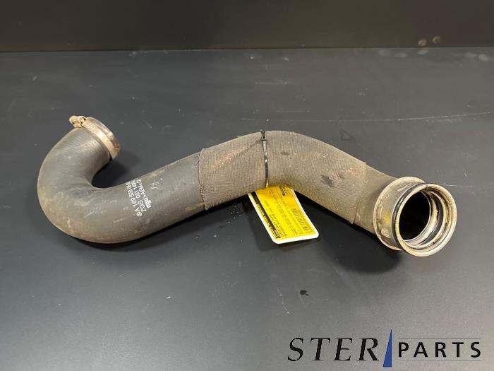 Gebruikte Intercooler Slang Mercedes B (W245) 2.0 B-200 16V Turbo Prijs € 14,95 Margeregeling aangeboden door Sterparts Mercedes specialist