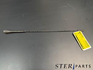 Gebruikte Antennespriet Mercedes SLK (R171) 1.8 200 K 16V Prijs € 24,95 Margeregeling aangeboden door Sterparts Mercedes specialist