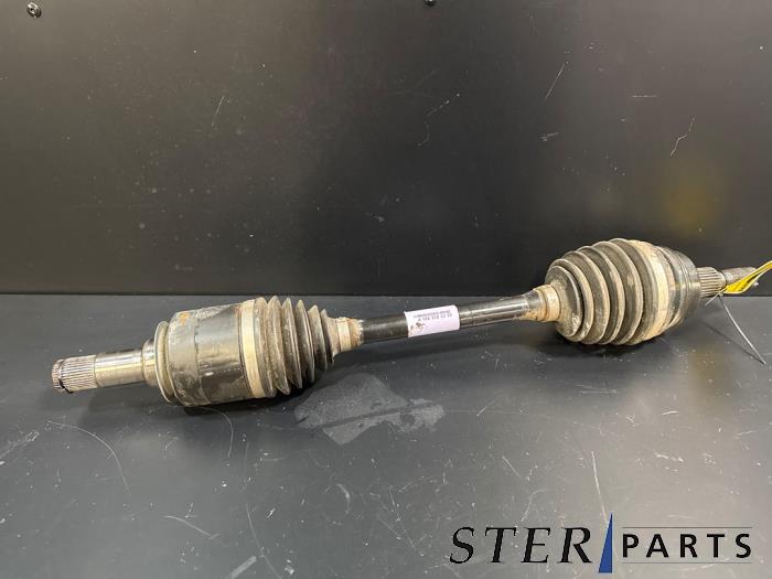 Gebruikte Steekas links-voor Mercedes GLE (W166) 250d 2.0 Prijs € 477,95 Inclusief btw aangeboden door Sterparts Mercedes specialist