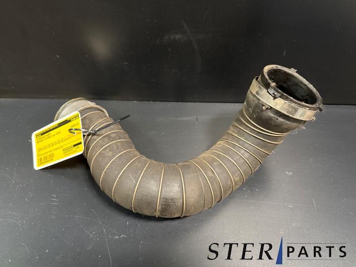 Gebruikte Intercooler Slang Mercedes C Estate (S204) 1.6 C-180K 16V BlueEfficiency Prijs € 24,95 Margeregeling aangeboden door Sterparts Mercedes specialist