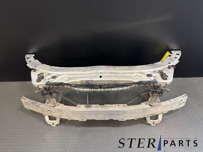 Gebruikte Frontpaneel Mercedes C Estate (S205) C-350 e 2.0 16V Prijs € 495,00 Margeregeling aangeboden door Sterparts Mercedes specialist