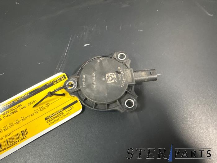 Gebruikte Nokkenas Verstelling Mercedes C Estate (S205) C-350 e 2.0 16V Prijs € 14,95 Margeregeling aangeboden door Sterparts Mercedes specialist