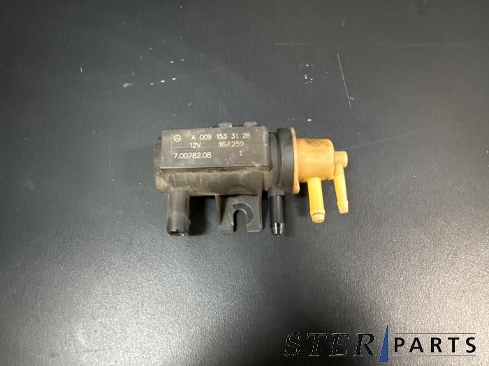 Gebruikte Overdrukklep Turbo Mercedes Vito (447.6) 2.2 114 CDI 16V Prijs € 24,14 Inclusief btw aangeboden door Sterparts Mercedes specialist