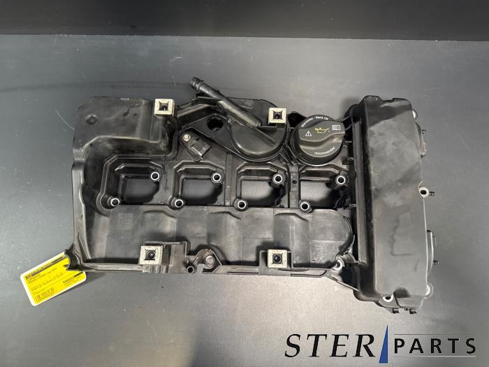 Gebruikte Kleppendeksel Mercedes C (W204) 1.8 C-200K 16V Prijs € 29,50 Margeregeling aangeboden door Sterparts Mercedes specialist