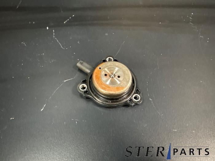 Gebruikte Nokkenas Verstelling Mercedes A (177.0) 2.0 A-35 AMG Turbo 16V 4Matic Prijs € 14,95 Margeregeling aangeboden door Sterparts Mercedes specialist