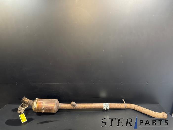 Gebruikte Roetfilter Mercedes A (W176) 2.2 A-220 CDI 16V Prijs € 495,00 Margeregeling aangeboden door Sterparts Mercedes specialist