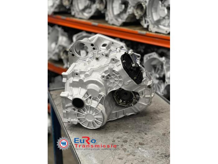 Versnellingsbak van een Volkswagen Touran (1T1/T2)  2009