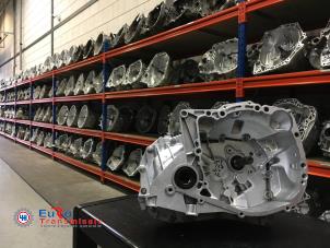 Gereviseerde Versnellingsbak Renault Clio III (BR/CR) 1.2 16V 75 Prijs € 726,00 Inclusief btw aangeboden door Eurotransmissie