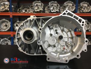 Gereviseerde Versnellingsbak Volkswagen Multivan T5 (7E/7HC/7HF/7HM) 1.9 TDi Prijs € 1.028,50 Inclusief btw aangeboden door Eurotransmissie