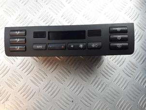Gebruikte Climatronic Paneel BMW 3 serie (E46/4) 320i 24V Prijs € 25,00 Margeregeling aangeboden door Bentie's autodemontage